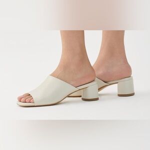 Vagabond Piper Mules - Size 38 US 7.5 - NWOT